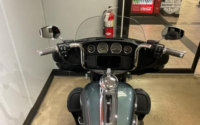 2020 Harley-Davidson® FLHTCUTG - Tri Glide® Ultra