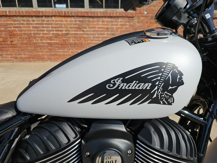 2024 Indian Motorcycle® Chief Bobber ABS Ghost White Metallic Smoke