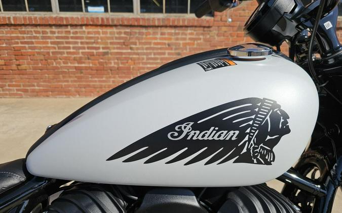 2024 Indian Motorcycle® Chief Bobber ABS Ghost White Metallic Smoke