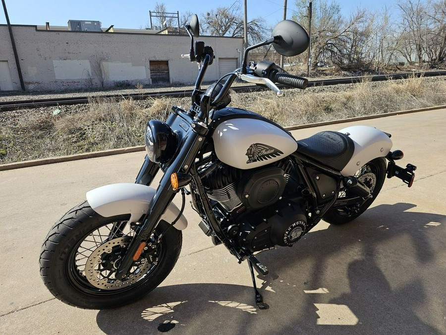 2024 Indian Motorcycle® Chief Bobber ABS Ghost White Metallic Smoke