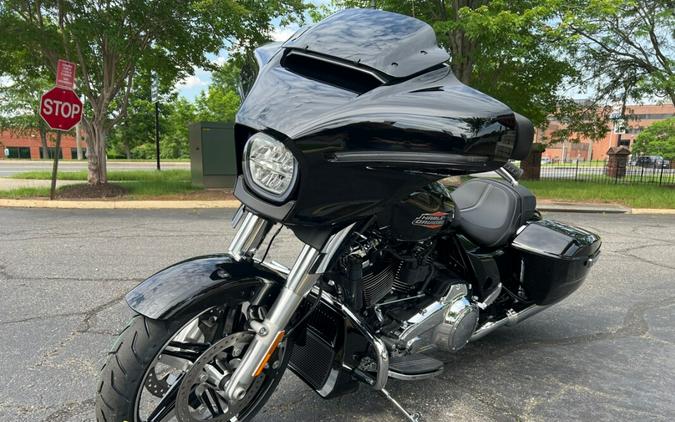 2024 FLHX Street Glide®