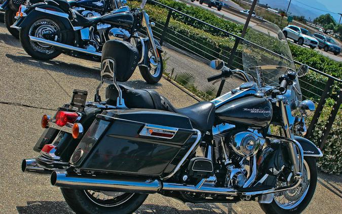 2006 Harley-Davidson® FLHRCI - Road King® Classic