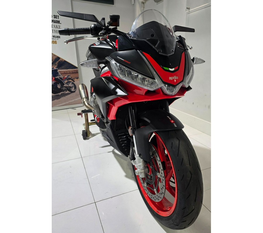 2021 Aprilia Tuono 660
