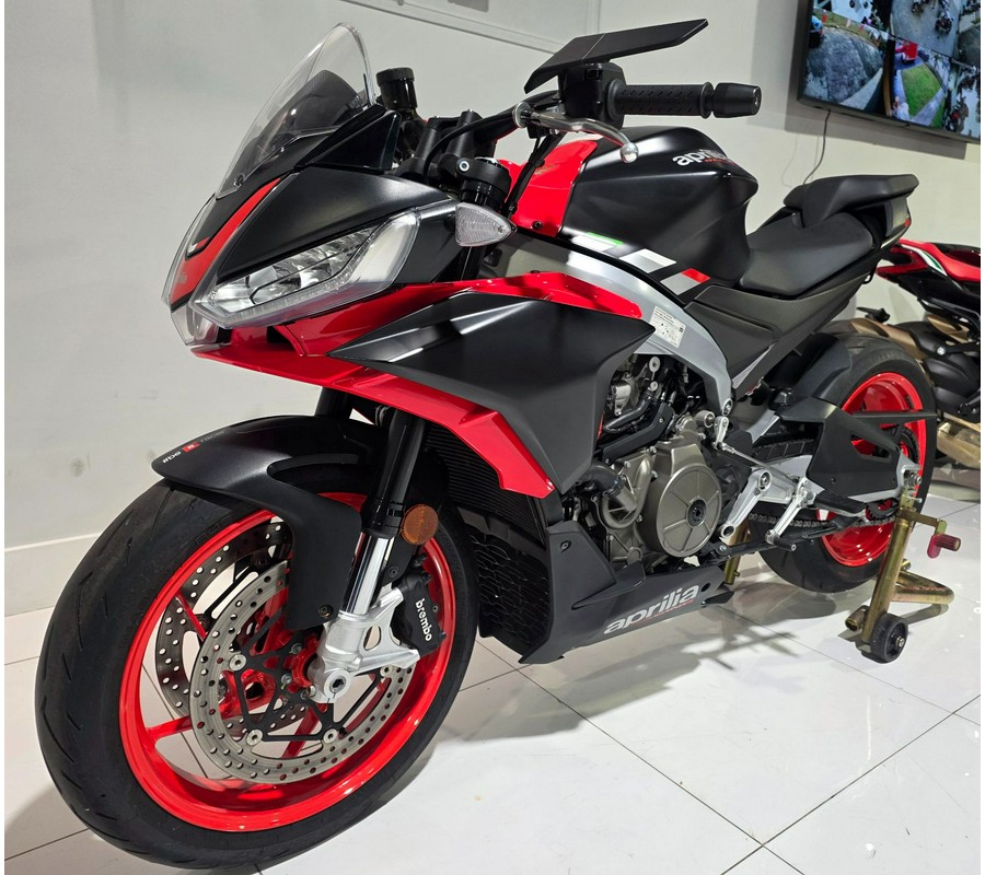 2021 Aprilia Tuono 660