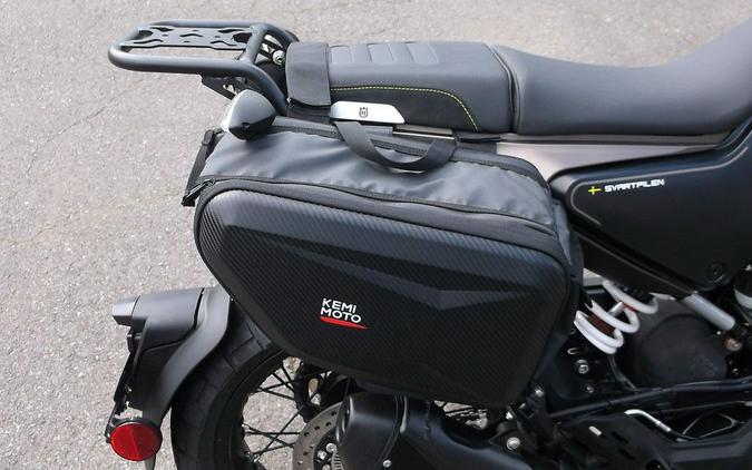 2023 Husqvarna® Svartpilen 401 LOADED