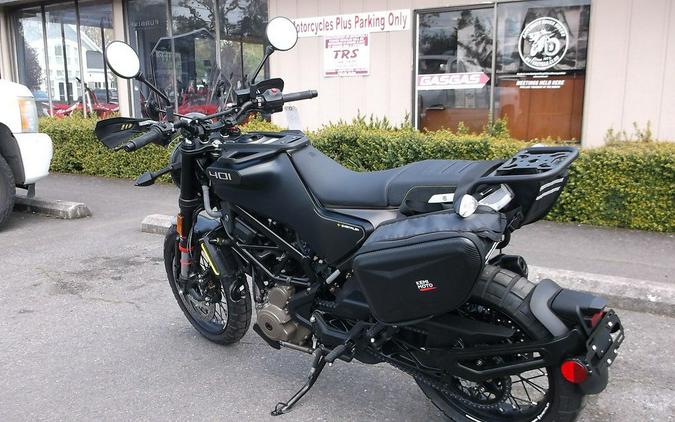 2023 Husqvarna® Svartpilen 401 LOADED