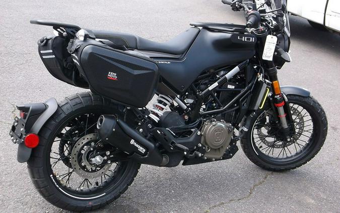 2023 Husqvarna® Svartpilen 401 LOADED