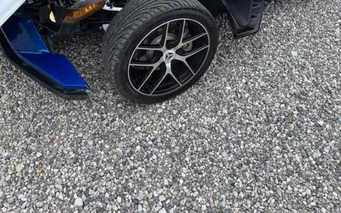 2016 Polaris® Slingshot SL LE Blue Fire