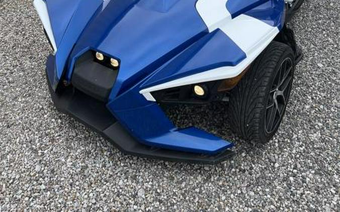 2016 Polaris® Slingshot SL LE Blue Fire