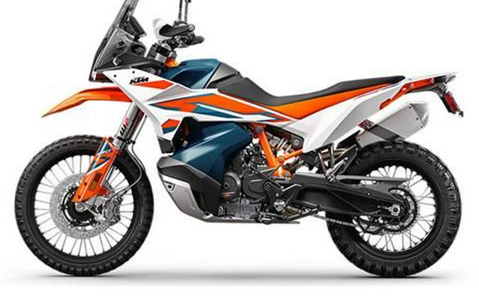 2023 KTM 890 Adventure R First Look [7 Fast Facts + 16 Photos]