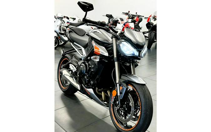 2024 Triumph Street Triple 765 RS Silver Ice