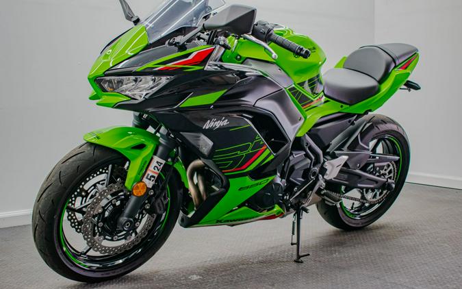 2023 Kawasaki Ninja 650 ABS KRT Edition