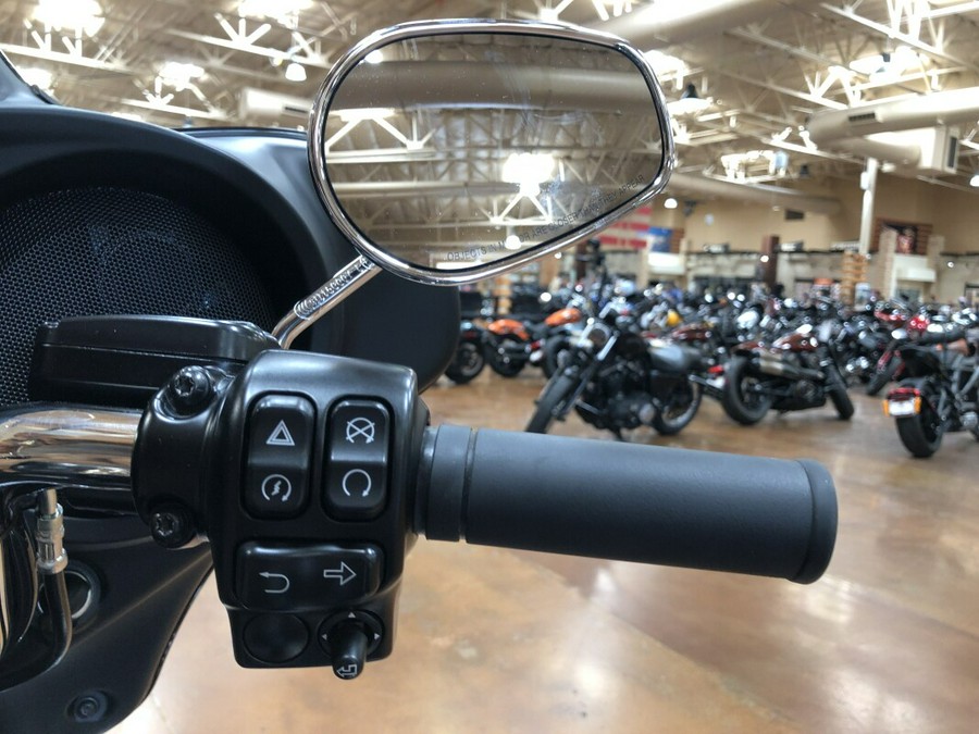 2022 Harley-Davidson Electra Glide Standard