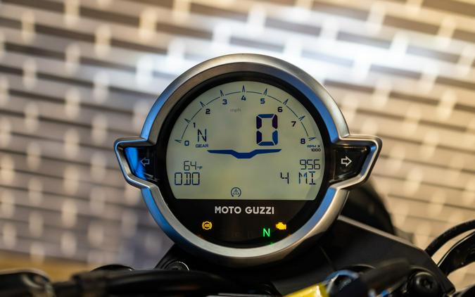 2026 Moto Guzzi V7 Stone