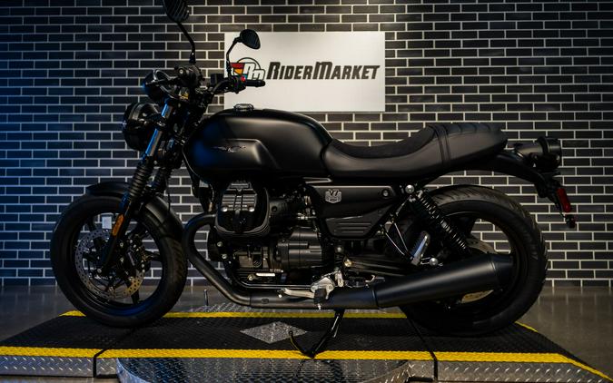 2026 Moto Guzzi V7 Stone