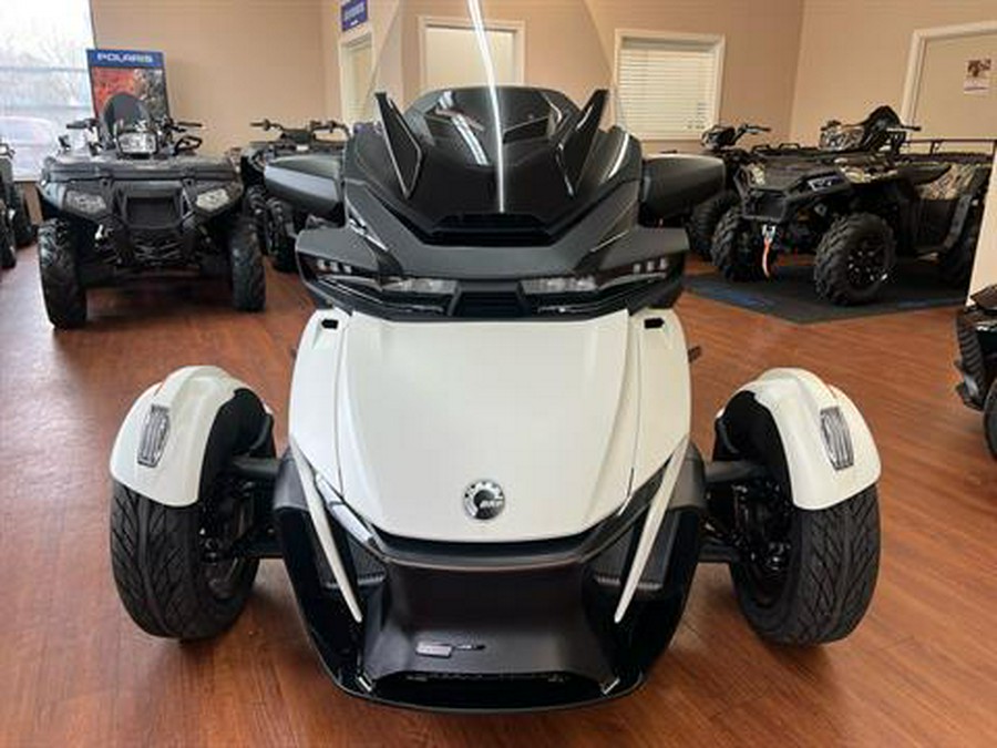 2024 Can-Am Spyder RT Sea-to-Sky