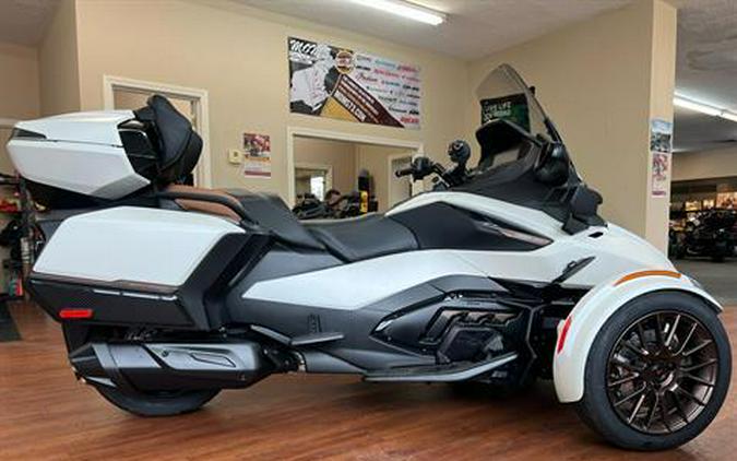 2024 Can-Am Spyder RT Sea-to-Sky