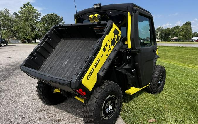 2019 Can-Am® Defender X™ mr HD10