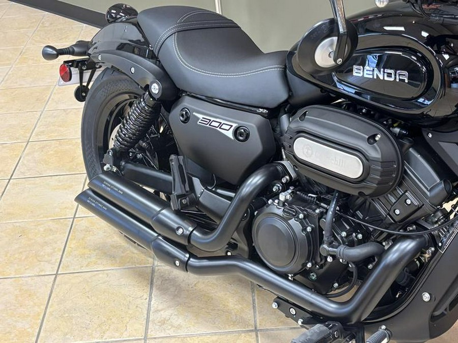 2025 Benda Chinchilla 300