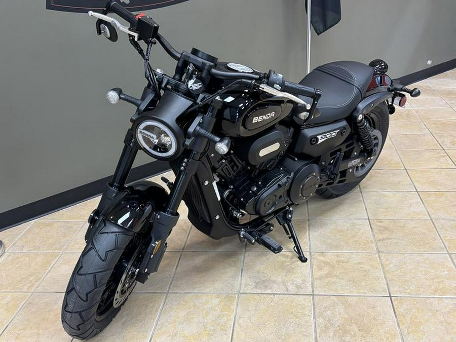 2025 Benda Chinchilla 300