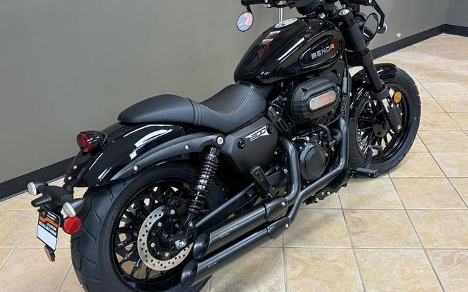 2025 Benda Chinchilla 300