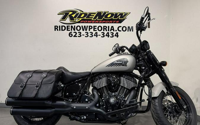 2023 Indian Chief Bobber Dark Horse Silver Quartz Smoke