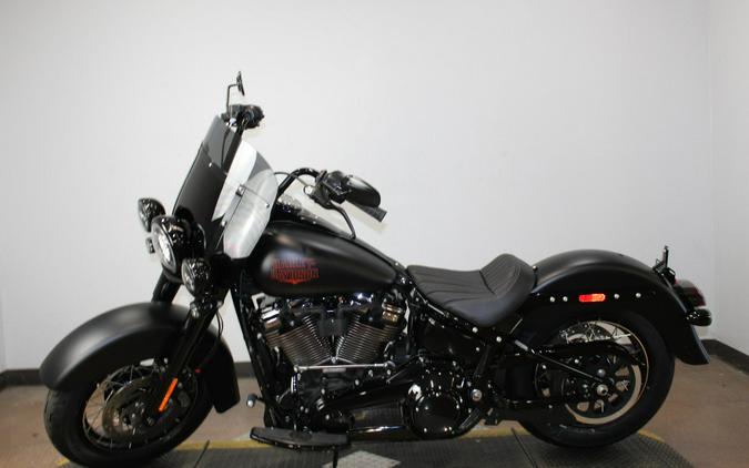 2026 Harley-Davidson® Deadwood™ Black Denim