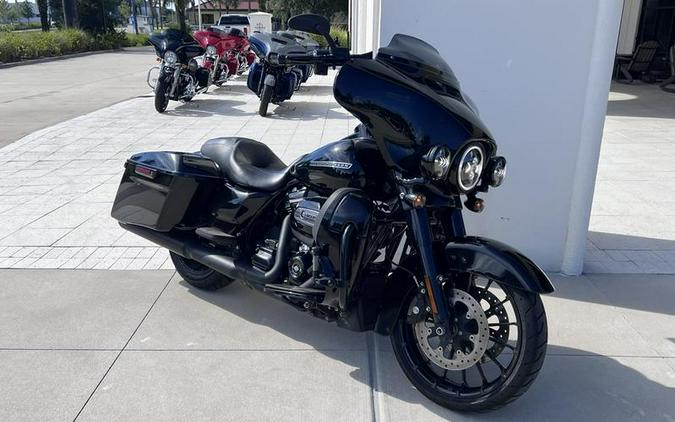 2018 Harley-Davidson® FLHXS - Street Glide® Special