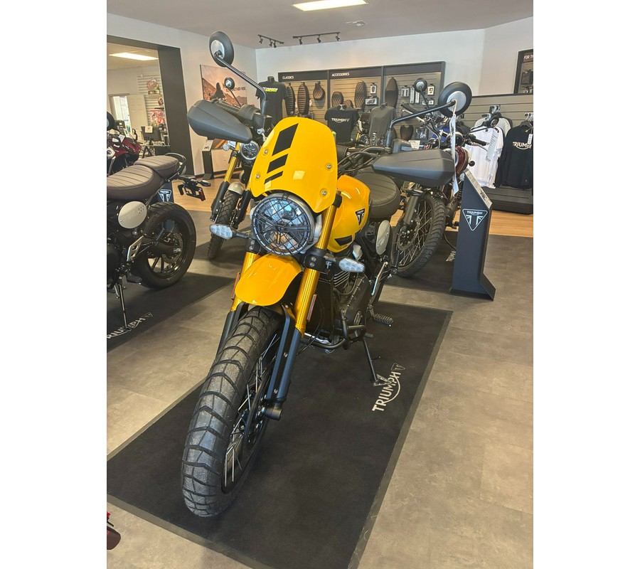 2026 Triumph Scrambler 400 XC