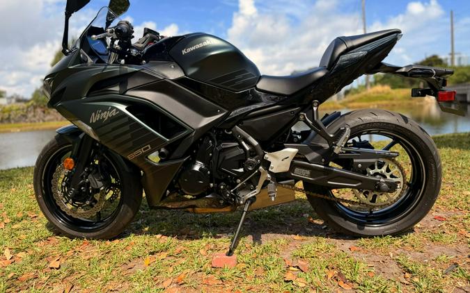 2025 Kawasaki Ninja 650 ABS