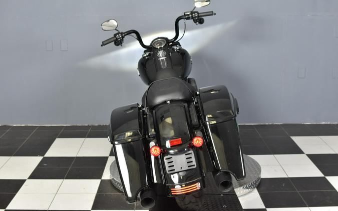 2025 Harley-Davidson Road King Special Vivid Black