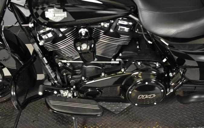 2025 Harley-Davidson Road King Special Vivid Black