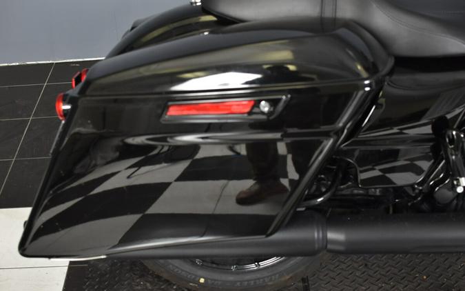 2025 Harley-Davidson Road King Special Vivid Black