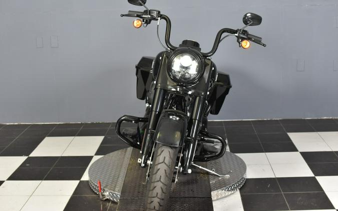 2025 Harley-Davidson Road King Special Vivid Black