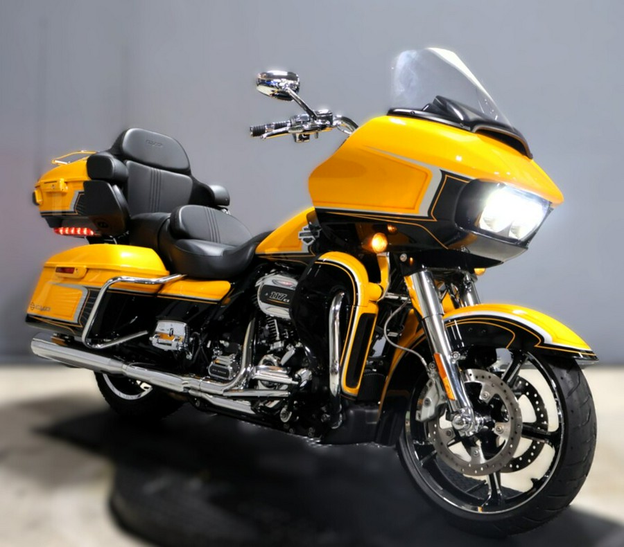 2022 Harley-Davidson CVO Road Glide Limited FLTRKSE
