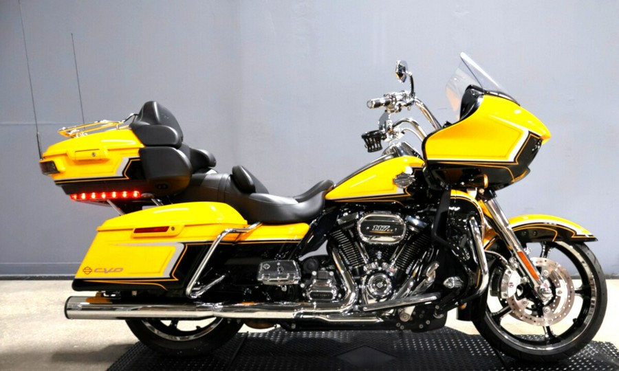 2022 Harley-Davidson CVO Road Glide Limited FLTRKSE