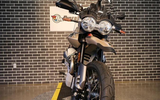 2025 Moto Guzzi V85 TT TRAVEL