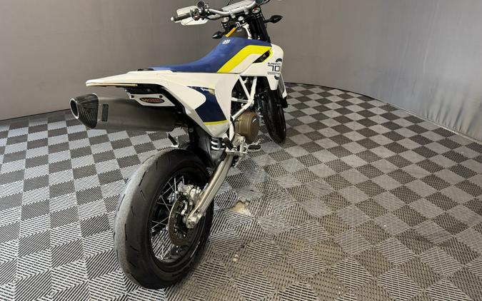 2019 HUSQVARNA 701 SUPERMOTO