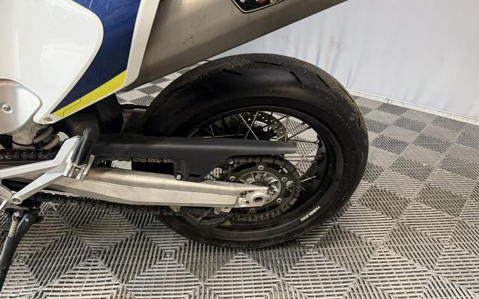 2019 HUSQVARNA 701 SUPERMOTO