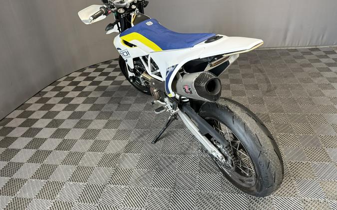 2019 HUSQVARNA 701 SUPERMOTO