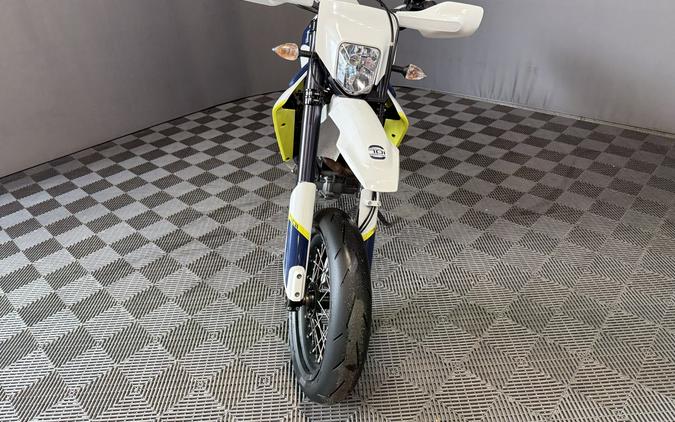 2019 HUSQVARNA 701 SUPERMOTO