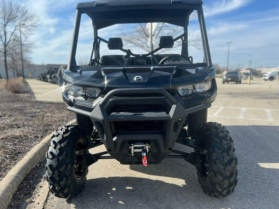 2023 Can-Am Defender XT HD10