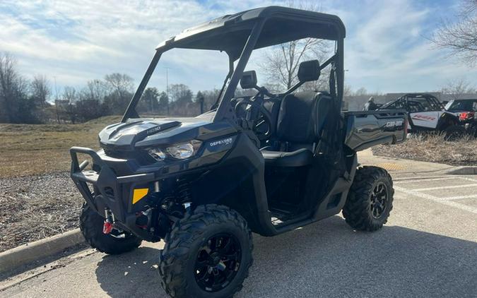 2024 Can-Am DEFENDER XT 64 HD10