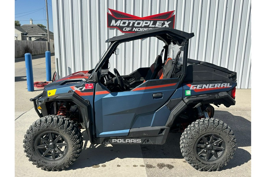 2022 Polaris Industries GENERAL XP 1000 TRAILHEAD - MATTE BLUE SLATE METALLIC