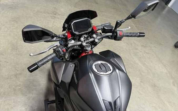 2025 Kawasaki Z500 SE ABS