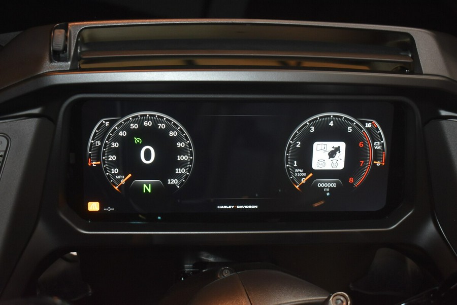 FLTRX 2025 Road Glide™