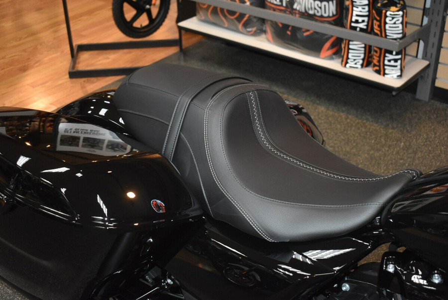 FLTRX 2025 Road Glide™