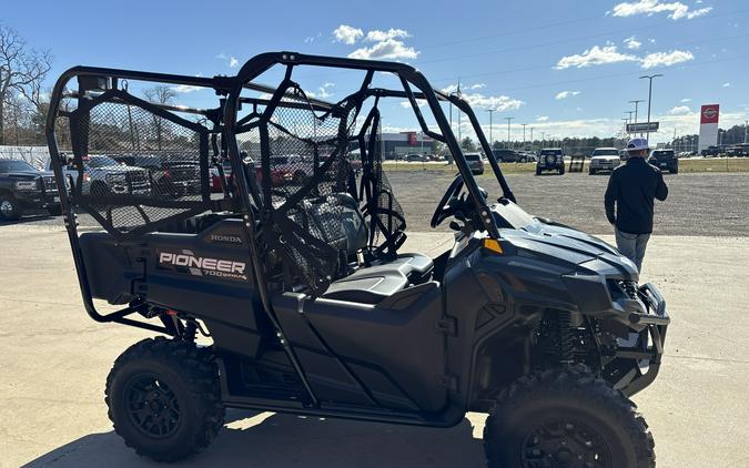 2026 Honda Pioneer 700-4 Deluxe