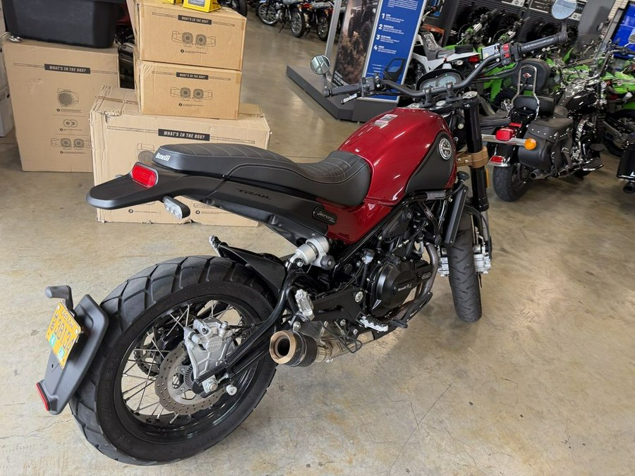 2021 Benelli Leoncino Trail