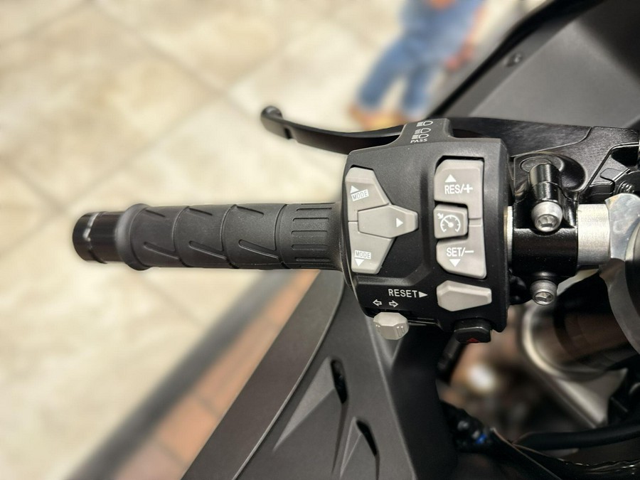 2026 Kawasaki NINJA ZX-10R ABS